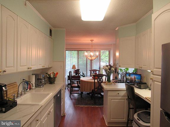 2nd image of 1001 City Ave #E-209