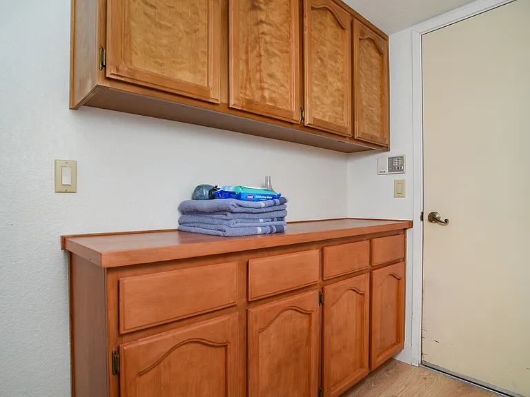 489 Cool Wind Way — Photo 25