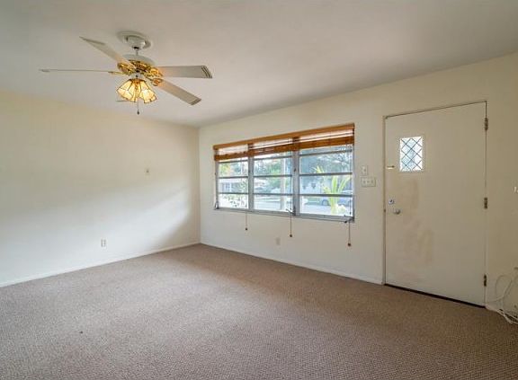 2nd image of 3149 Courtland St