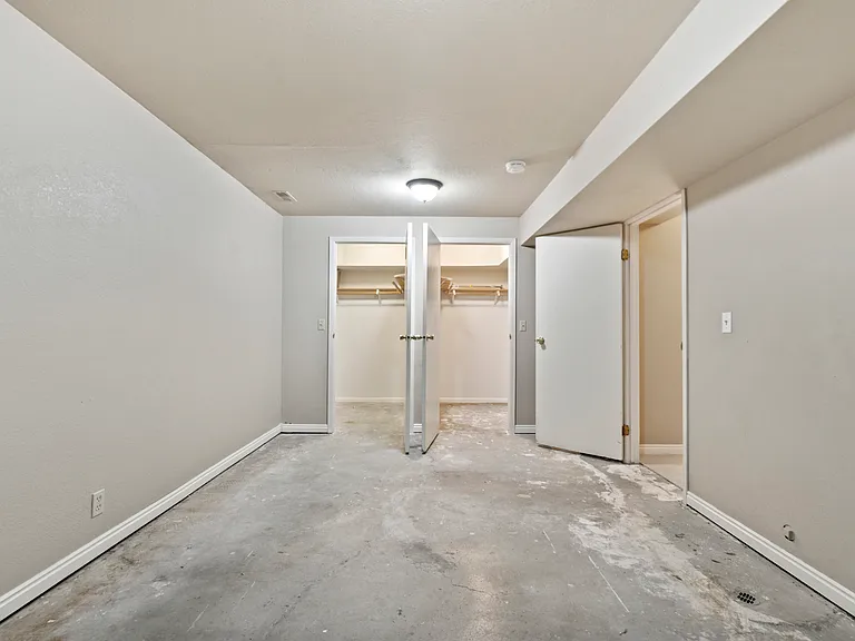 765 N Meaghan Pl — Photo 25