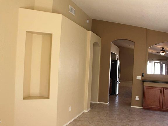 5th image of 5224 W Morgan Dr
