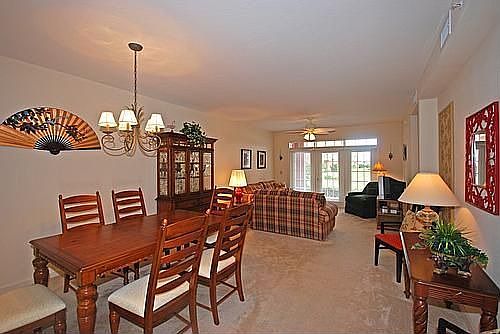 Spacious Dining Area