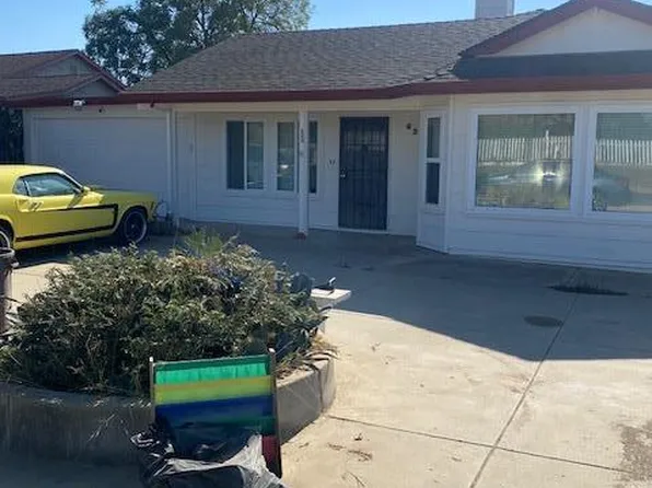 624 San Juan Grade Rd, Salinas, CA 93906