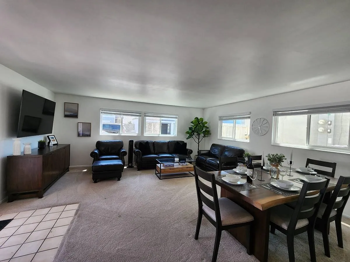 5000 1/2 Neptune Ave — Photo 4