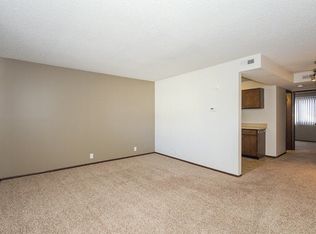 2209 D St #14, Lincoln, NE 68502