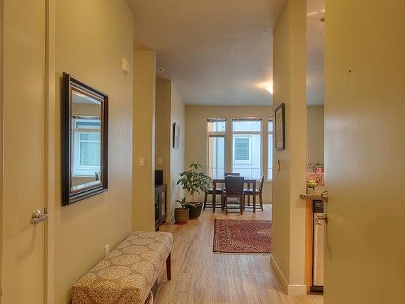 4th image of 15100 6th Ave SW Unit 520