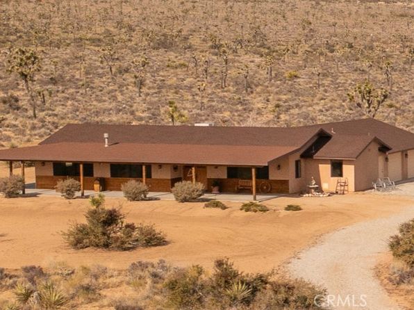2310 Cottontail Rd, Pioneertown, CA 92268