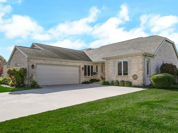 3508 Bob White Cir, Valparaiso, IN 46383