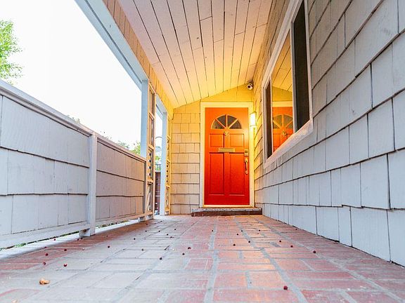 4th image of 1108 Ocean Park Blvd #1108