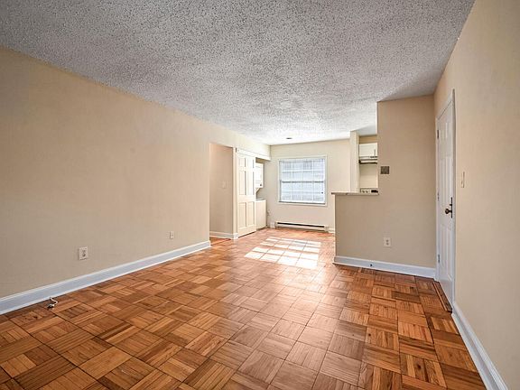 4th image of 1608 W Abingdon Dr APT 101