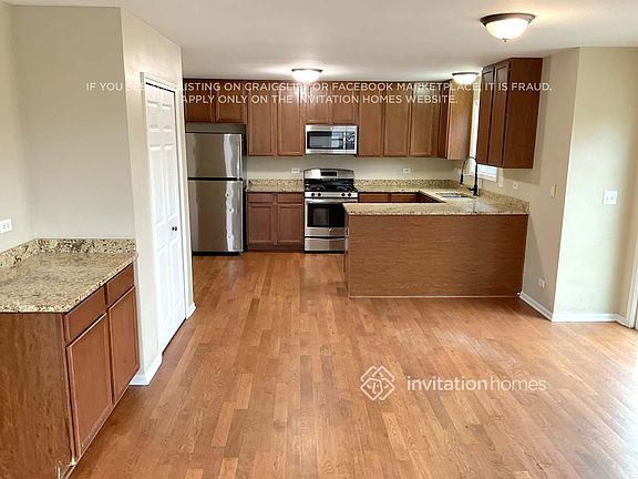 4th image of 621 Lake Plumleigh Way