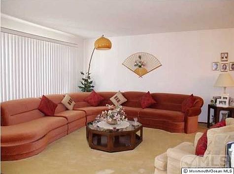 2nd image of 103 Seafoam Ct