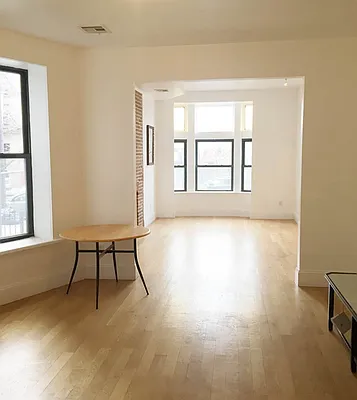 Sold by Cavanagh Properties LLC | media 2