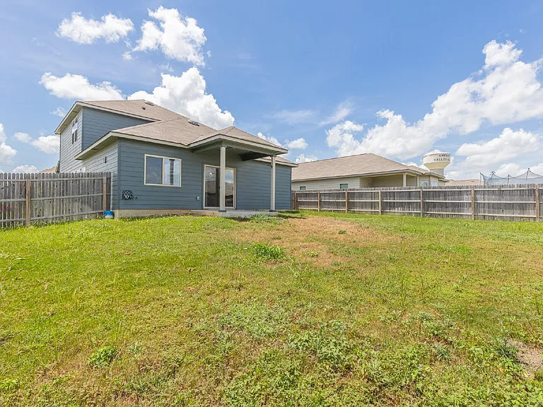 746 Farmers Dell — Photo 39