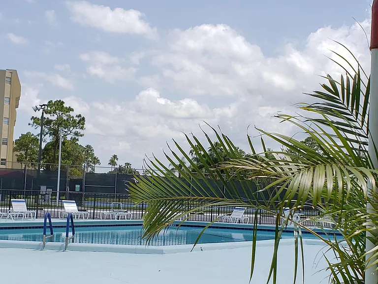 3755 Via Poinciana #304 — Photo 31