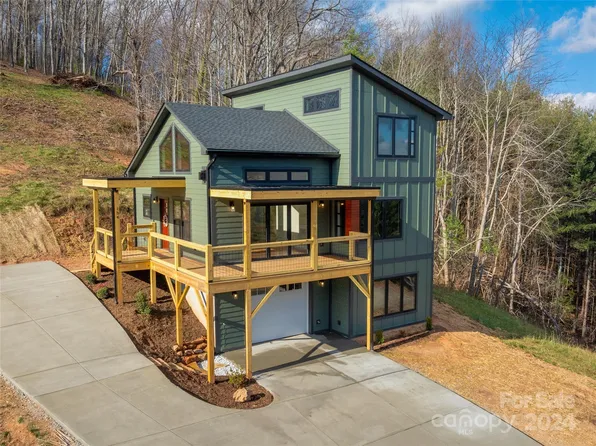 154 Aster Ridge Dr, Waynesville, NC 28786