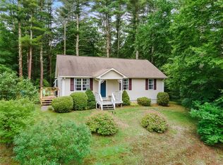17 Moscow Brook Trl, Hope Valley, RI 02832