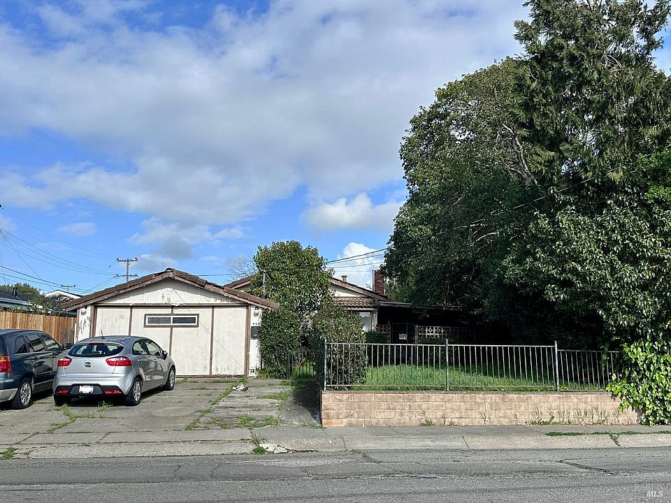 1st image of 532 Donaldson Way