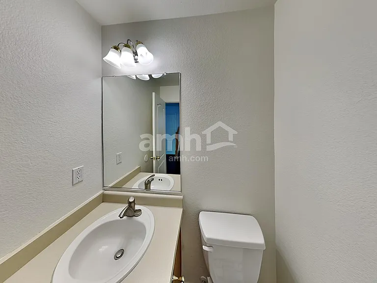 780 E Cowboy Cove Trl — Photo 8