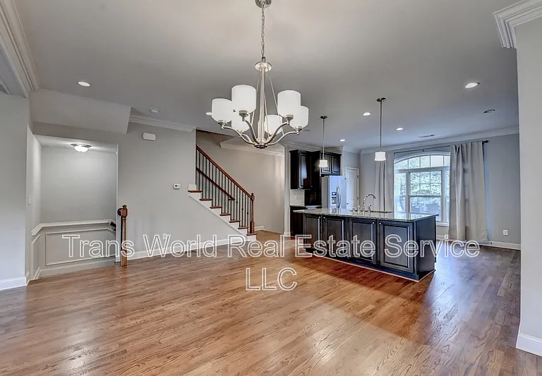 4648 Pine St SE — Photo 17