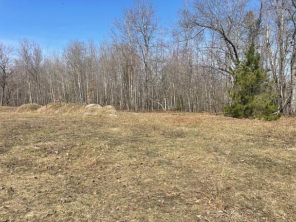 3rd image of 2.1 Acres Club Rd