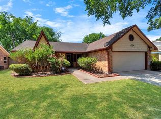 4218 W Peachfield Cir, Houston, TX 77014