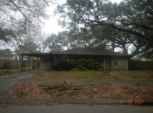204 Fairfax Pl, New Orleans, LA 70131