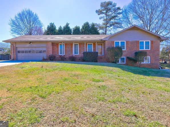 1731 Brenda Dr, Jonesboro, GA 30236