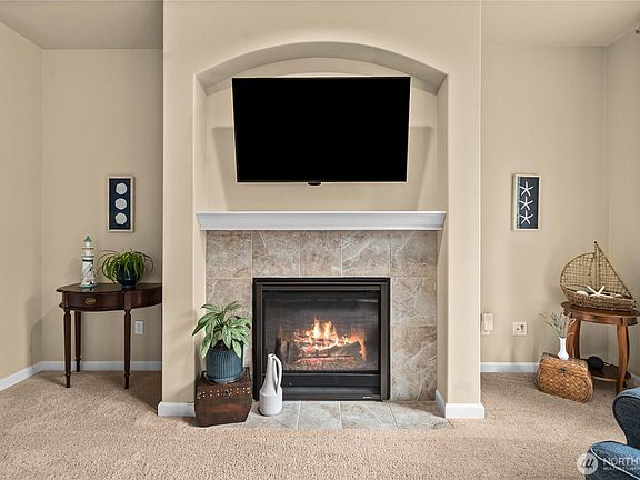 5th image of 4275 Dudley Drive NE