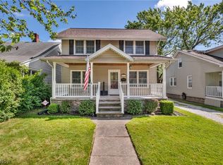 512 7th St, Fairport Harbor, OH 44077