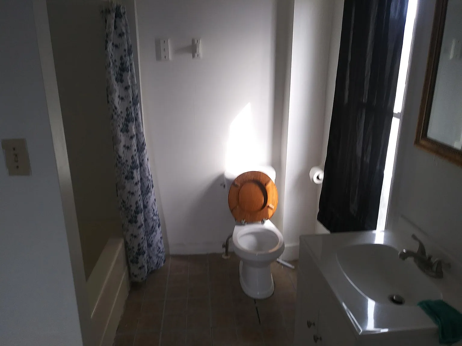 1 bed, 500 sqft, $1,050 — Photo 2