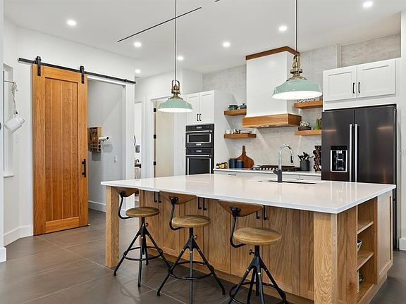 3rd image of 3705 Ridge Run Dr