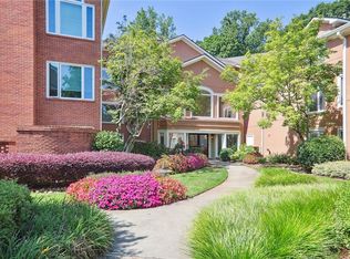 5306 Brooke Ridge Dr, Atlanta, GA 30338