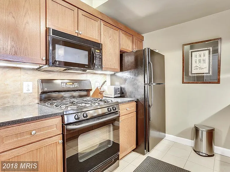 616 E St NW #1207 — Photo 4