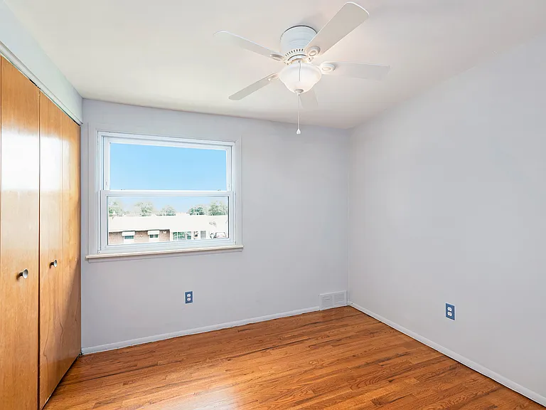 4772 Marian Ave — Photo 11