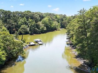 437 Doggett Ln, Lancaster, VA 22503