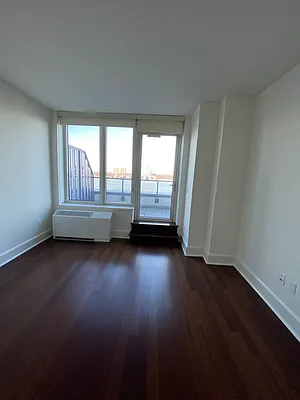 Rented by Windsor Property Management | media 19