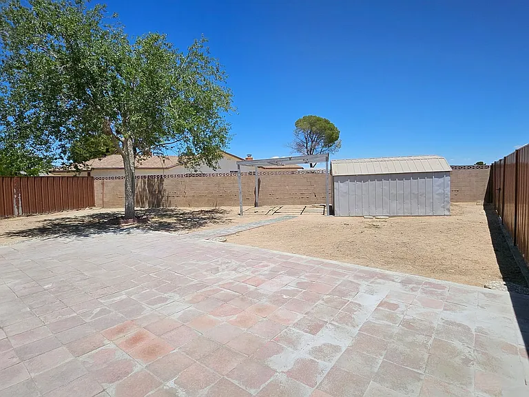 21398 Baldwin Ln — Photo 20