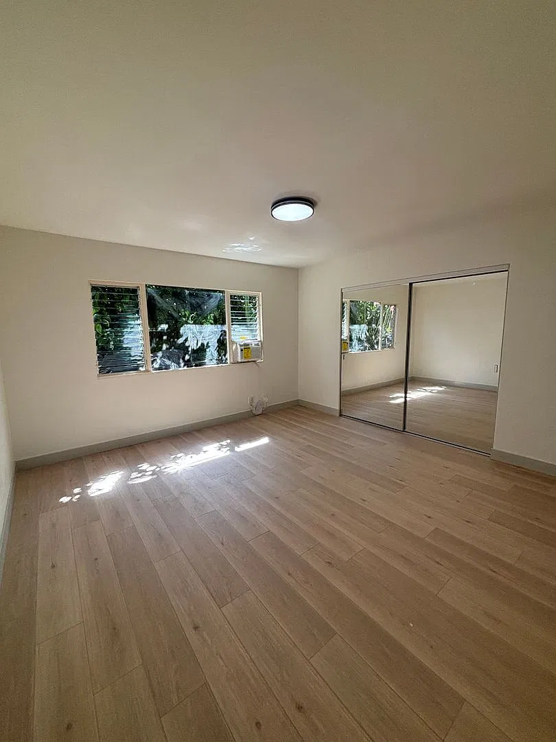 215 S. Ramona Avenue — Photo 1