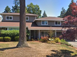 5720 91st Ave SE, Mercer Island, WA 98040