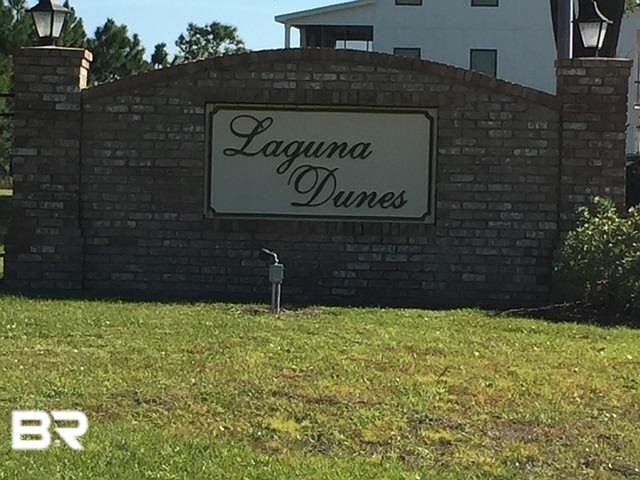 1st image of Laguna Ct