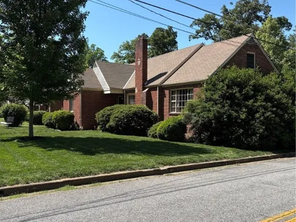 1876 Coggin St, Petersburg, VA 23805