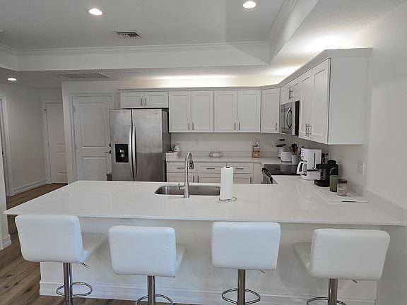 Kitchen counter