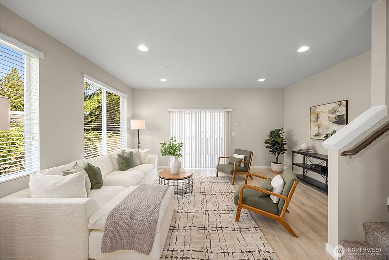 4th image of 15113 40th Avenue W #C1