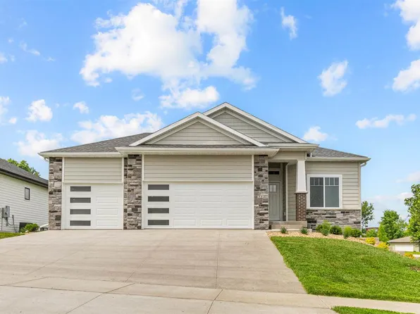 333 Sierra Trce, Coralville, IA 52241