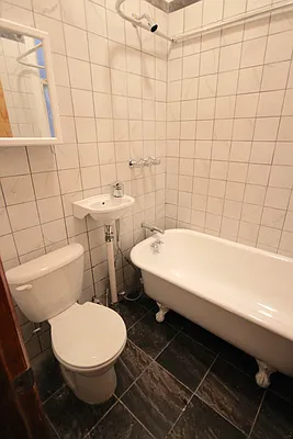 Rented by Landmark Realty & Management | media 14