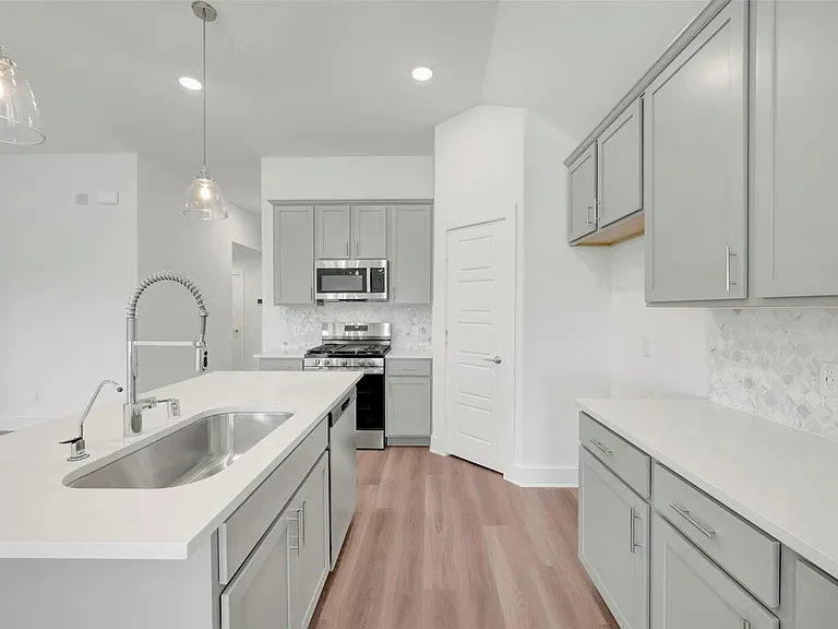 14001 Baikal Manor Dr — Photo 21