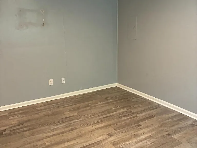 Unit Photo