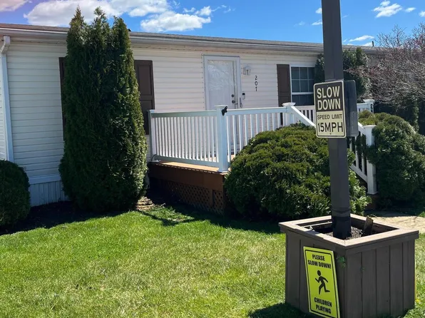 207 Sunset Dr, Nottingham, PA 19362
