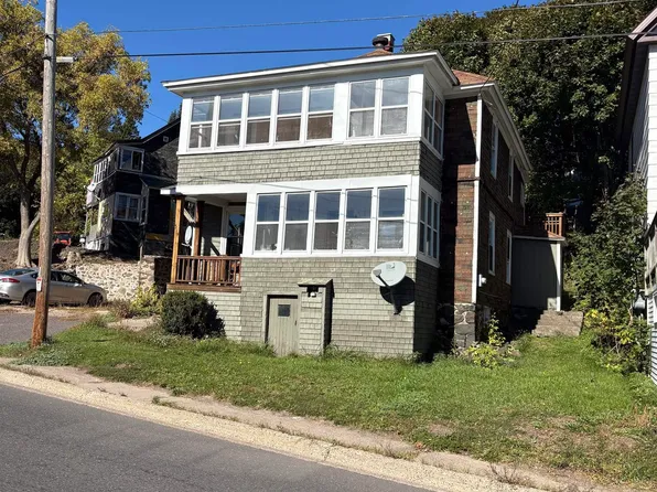 319 White St, Hancock, MI 49930